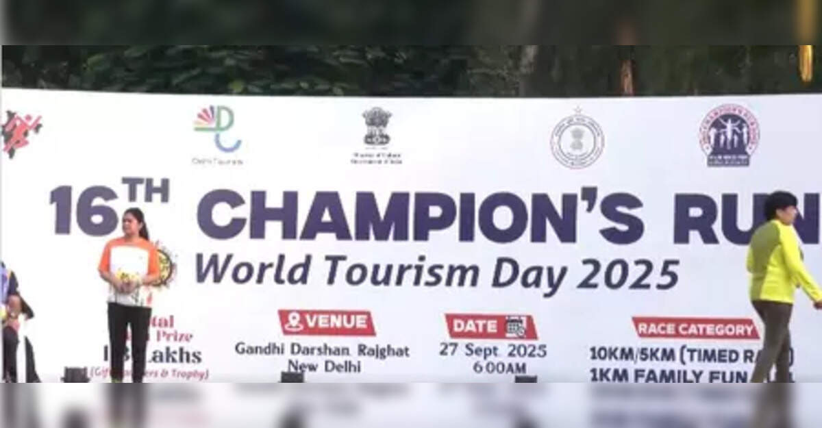 Delhi Champions World Tourism Day runs at EttravelWorld