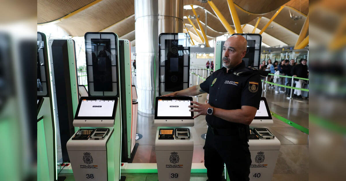 EU, non-EU travelers, ettravelworld to launch entry/exit system on 12 October