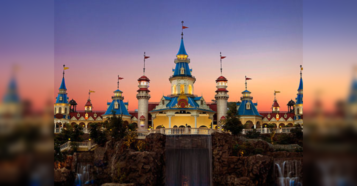 ImagaAworld has announced the development of India’s largest water park near Ettravelworld, Ahmedabad