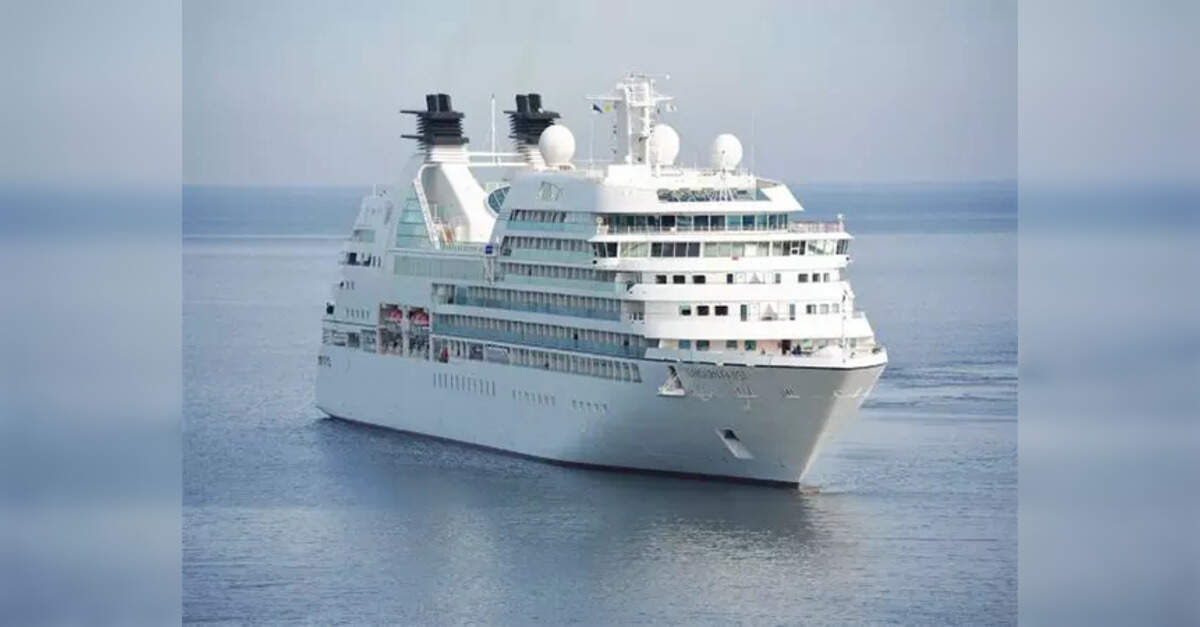 A conference on Cruise Tourism ‘Wonder Toursways’, EttravelWorld was held in Mumbai